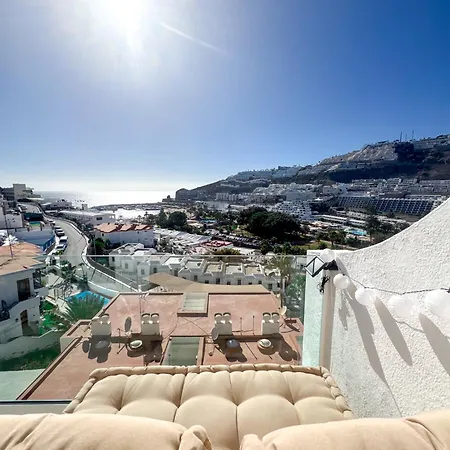 Oceanview Gateway Apartment