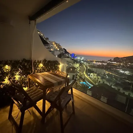Oceanview Gateway Apartment